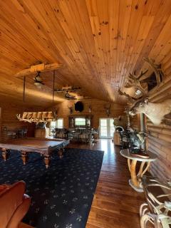Falcon Lodge and Nature Retreat at Mark Twain - 4
