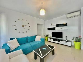 Coastal Apartment-Pool-SPA-Parking - 0
