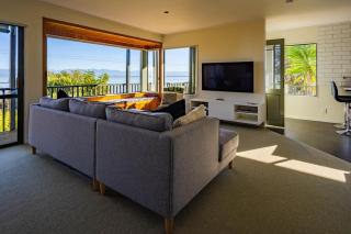 Sea La Vie - in Sunny Nelson - 6
