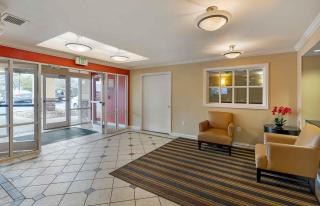 Extended Stay America Suites - St Louis - Westport - Central - 6