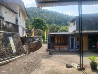 Jay Family Bromo Homestay - 3