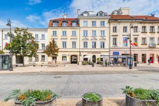 Quiet luxury at the Royal Route in Warsaw - 8