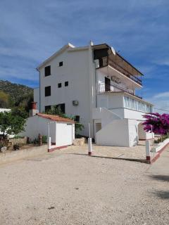 Apartments with parking space Zavala, Hvar - 27946 - 9