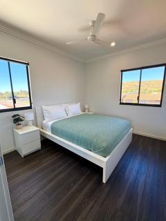 Modern 2 Bedroom Apartment Karratha - 7