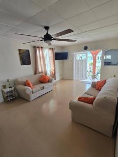 Hy-De-Way 3BR Near Miami Beach Oistins - 6