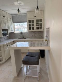 Hy-De-Way 3BR Near Miami Beach Oistins - 9