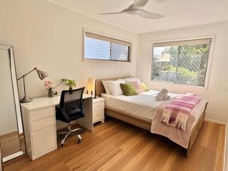 Welcome to Your Leafy Retreat in Graceville - Brisbane - 8