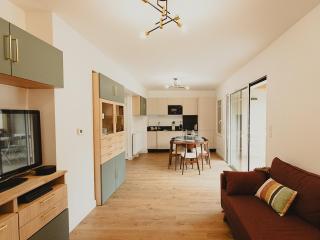 Appartement moderne - 4 pers - Saint-Lary - FR-1-883-26 - 0