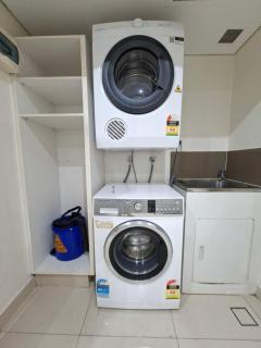 Family Transit Home, Executive Serviced Apartments, Port Moresby - 4