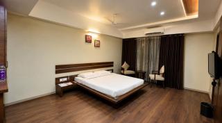 Hotel 3 Leaves, Kolhapur - 2