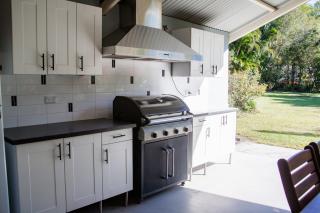 Hop, Skip and a Jump - Entire vacation home on acreage - 4