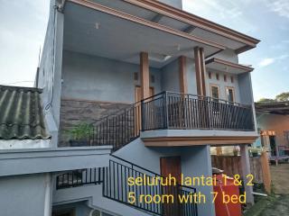 Bromo Jay House Homestay IV - 9