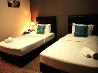 V51 Hotel - 1