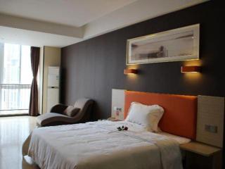 7 Days Premium Jingjiang Fuhai New World Automobile Terminal Branch - 2