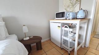 Tropical Studio near CBD - Pool, Tennis, Parking - 7