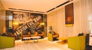 IU Hotel Baoding Yuhua East Road Passenger Center - 4