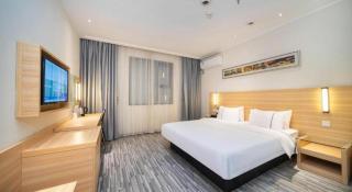 City Comfort Inn Wuhan East Lake Scenic Area Happy Valley - Wuhan - 2