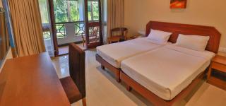 RiverBanks Madaparambil Resorts - 5