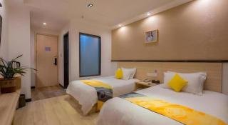 Shell Hotel Shanghai Oriental Pearl Tower Century Avenue Metro Station - 1