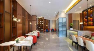 E-Cheng Hotel Yangjiang Baili Plaza - 8