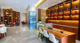 E-Cheng Hotel Yangjiang Baili Plaza - 7