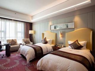 Bairun Zhenjiang International Hotel - 5