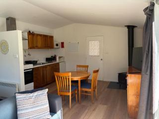 Potoroo Cottage Bush setting 7 mins drive to cbd - 3