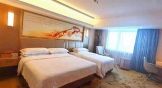 Vienna Hotel Guangxi Zhongshan Central Plaza West High-Speed Railway Station - 5
