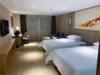 Vienna Hotel Sichuan Ganzi 318 National Highway Yajiang - 8