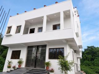 PRANSHI HOMe STAY - 4