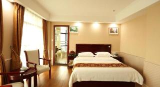 GreenTree Inn Jieyang North Linjiang Road Express Hotel - 2