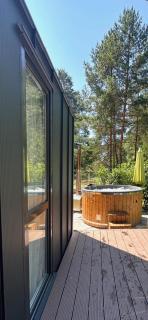 ForestSpa WAW Las spokój jacuzzi balia duży taras jezioro w okolicy -  - 5