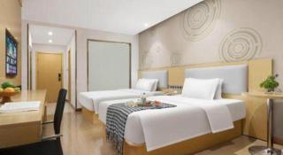 GreenTree Inn Huanggang City Wuxue City Kanjiang Avenue - 1