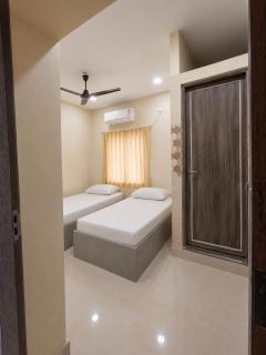 StayVista - 9