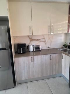 Monthly Stays-Fully furnished 2BR Near Menlyn-Ideal for relocation and Corporate stays - 5