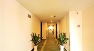 GreenTree Inn Xinyu Shenglibei Road Pedestrian Street Express Hotel - 9