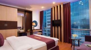Tu Sakura Hotel - 1
