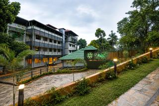 Ynad Mount Resort - Meppādi - 0