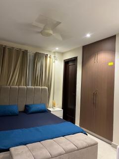 Opulent Oasis 2 bed room - 7