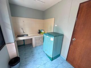 Tommy Apartment - main road - 5