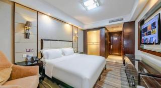 Qingdao Minlian Kaixuan Hotel - 1
