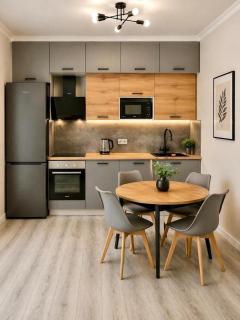 Mega - 2 bedroom apartment - Seven hills - view to mountain - 4