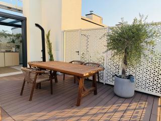 Rooftop Hideaway mit Whirlpool & Panorama - 6