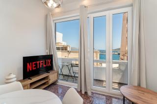 DREAMHOUSE by THE PORT - 9