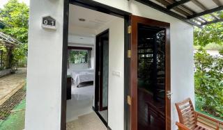 Cozy House with a Rooftop Yoga Space - 5