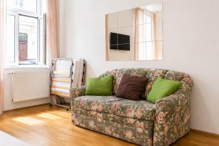 Central Vienna, Lovely Private Rooms in 3BR Shared Apt, TV & WIFI - 8
