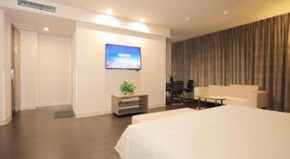 Jinjiang Inn Select Urumqi Midong Avenue - 2