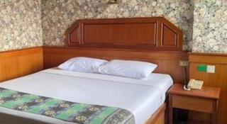Sakol Grand Palace Hotel - 3