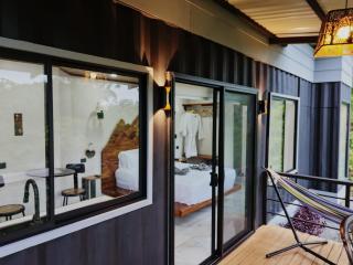 Private Nature Retreat Plus Hot Springs, Breakfast and Parking - 5