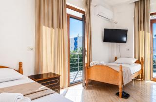 Bar Hotel Tirana - 2